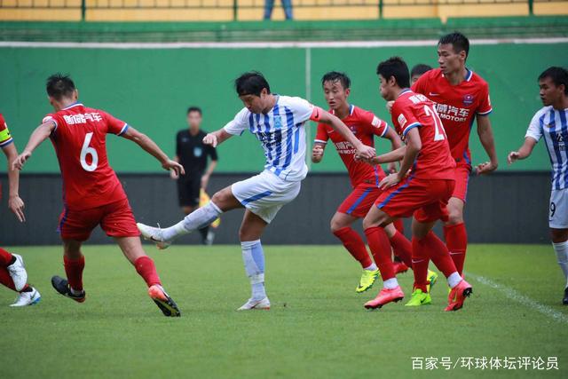 欧冠-大马丁神扑 尤文图斯0-0战平阿斯顿维拉